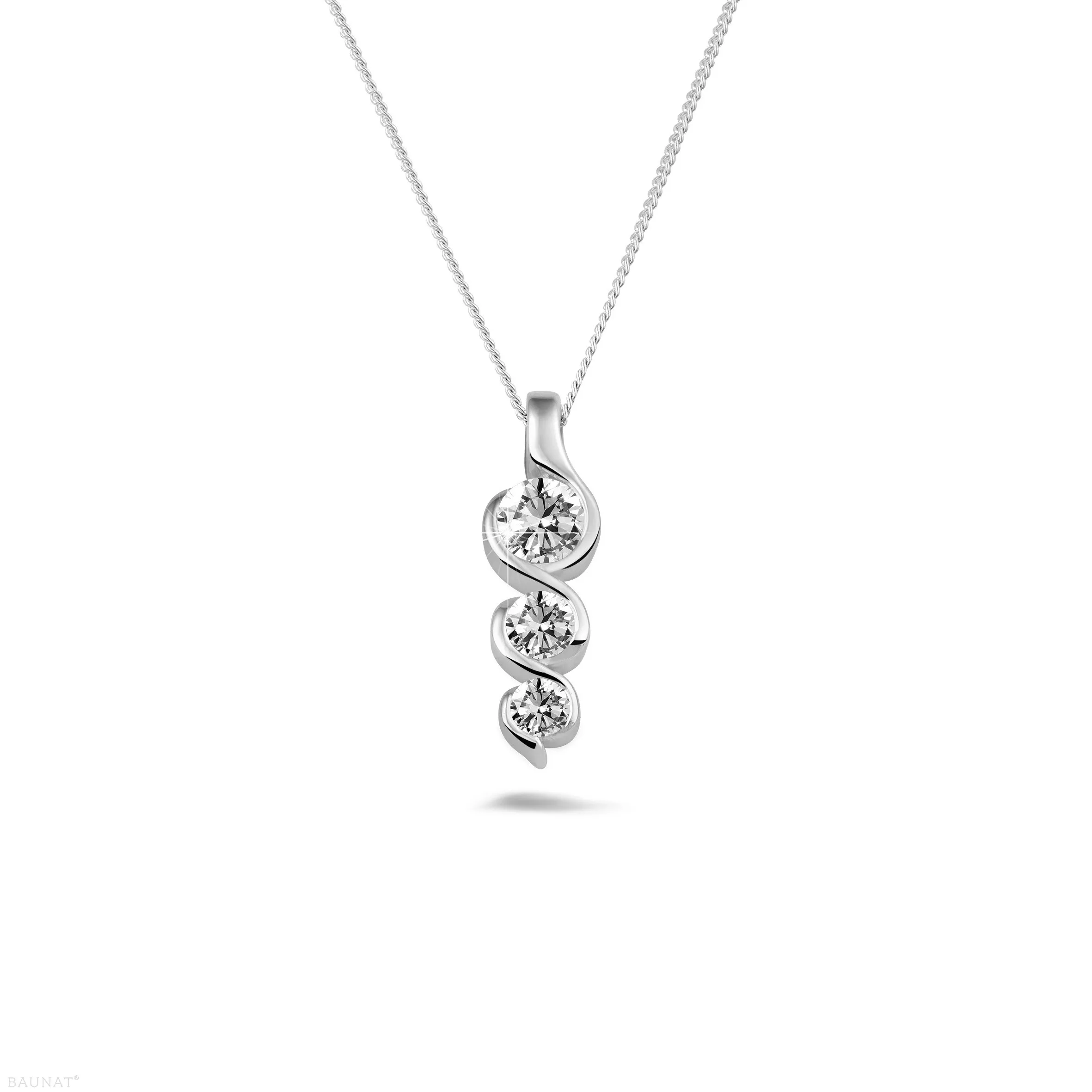 0.57 quilates trilogía colgante diamante en platino 