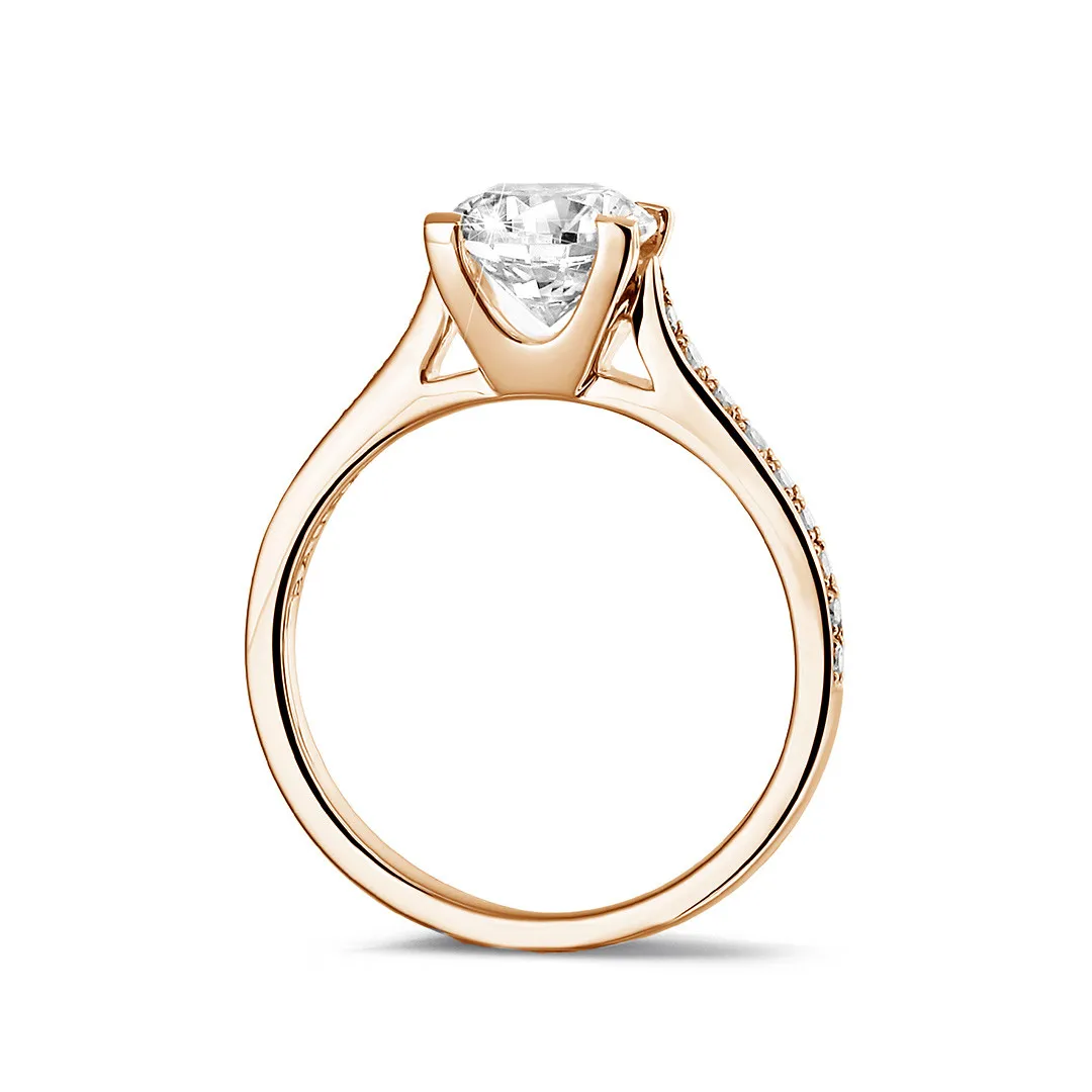 1.25 quilates anillo solitario diamante en oro rojo con diamantes en los lados 