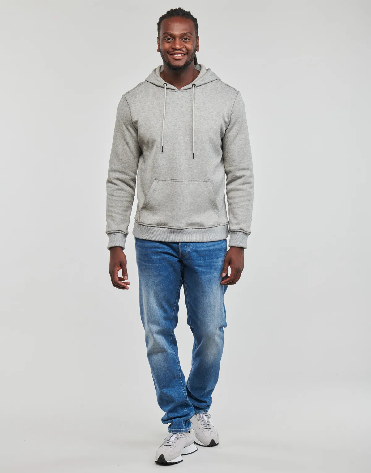 3301 REGULAR TAPERED