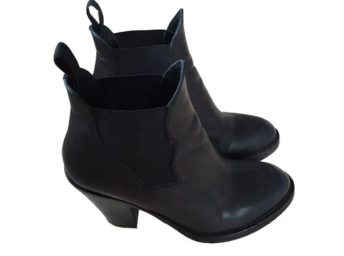 Acne Botines Negro 
