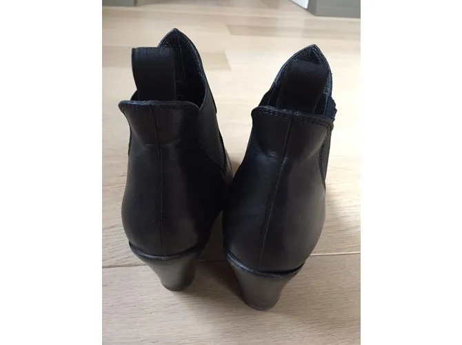 Acne Botines Negro 
