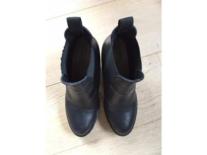 Acne Botines Negro 