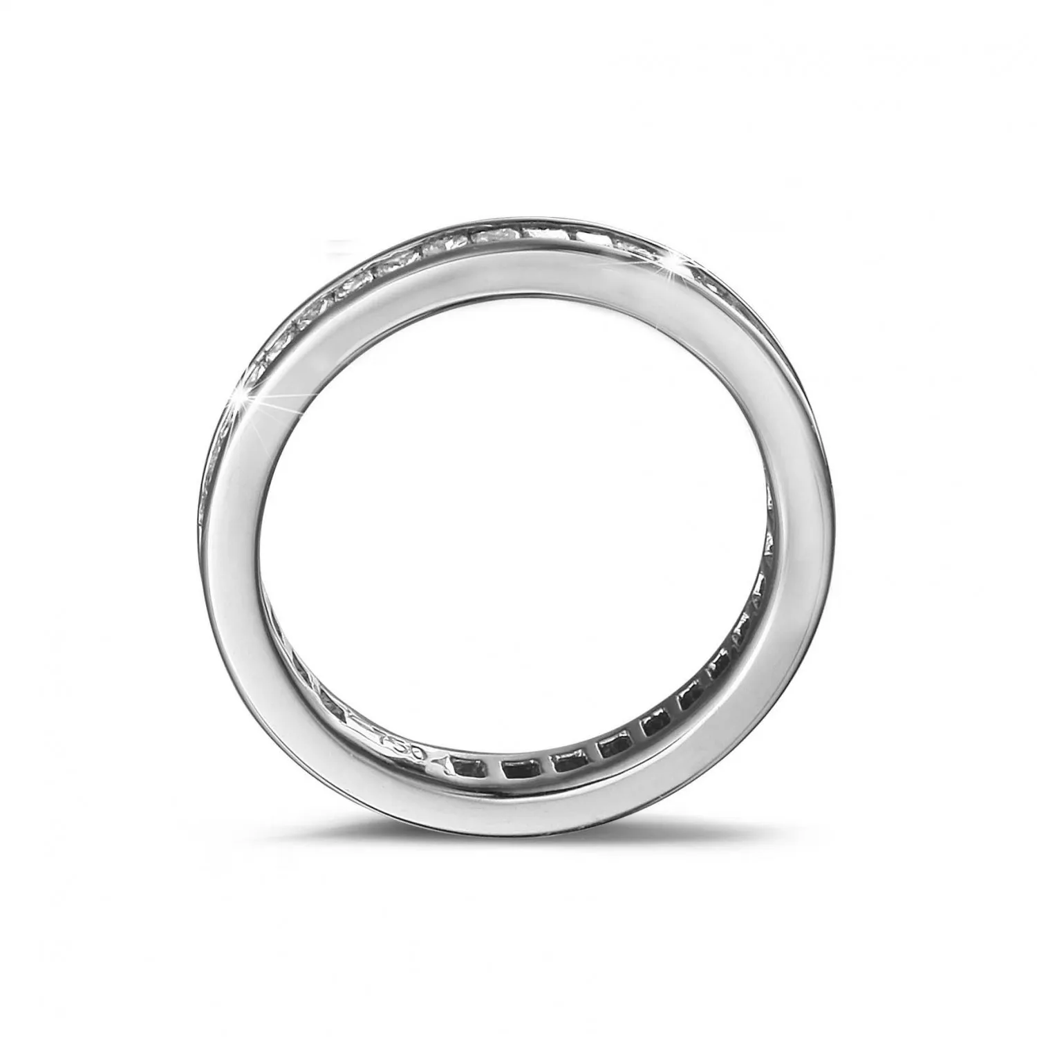 alianza 0.90 quilates en oro blanco engastada de diamantes talla princesa (circunferencia completa) 