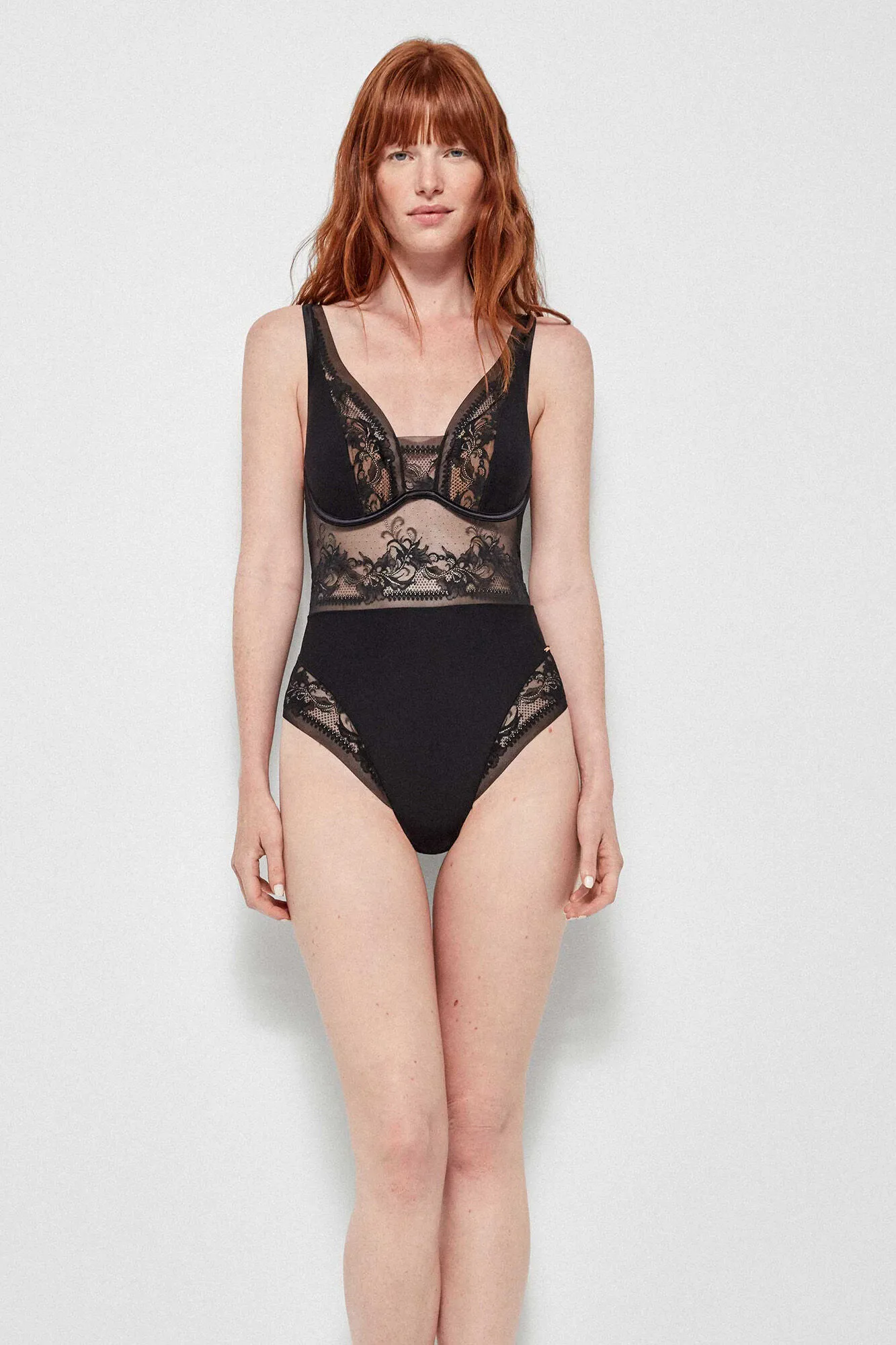 Body con aro encaje