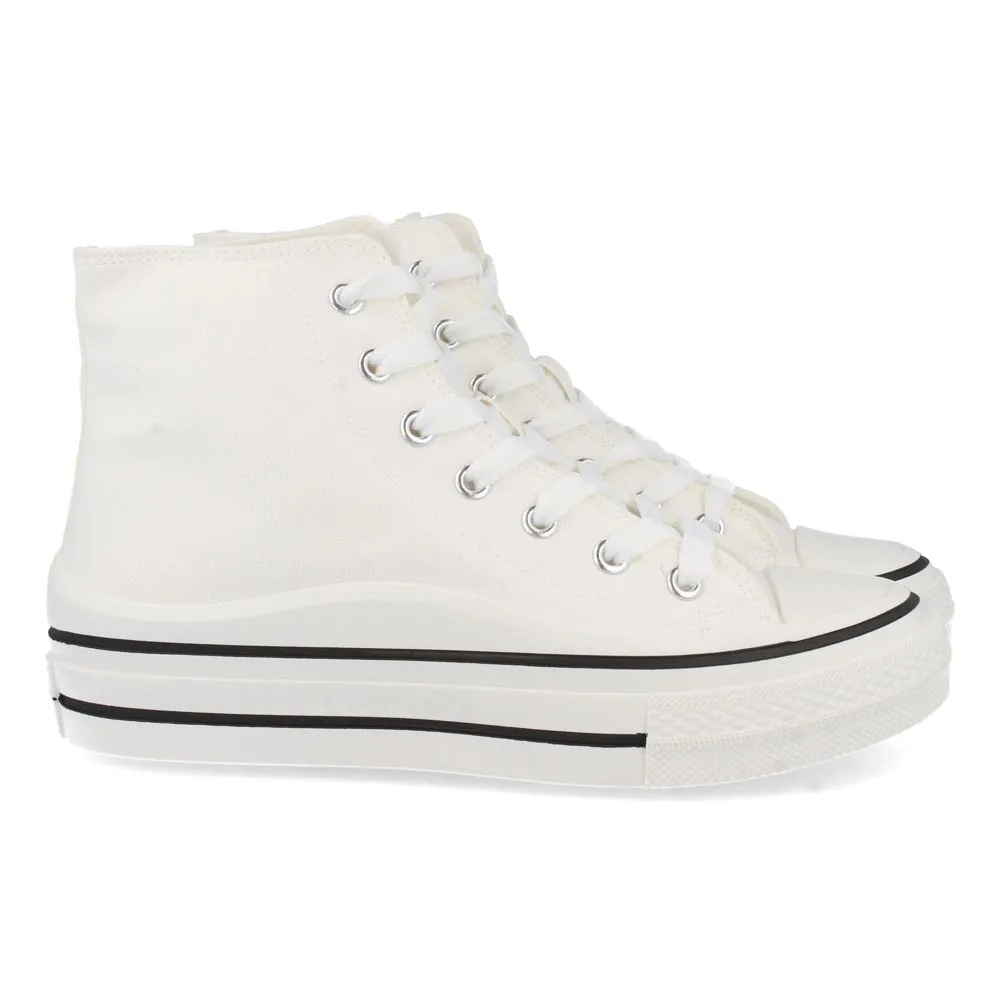 Botas tipo tenis, botas al estilo convers, zapatillas tipo bota, consigue hasta un 20 % de descuento