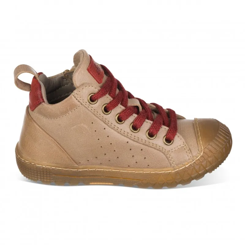 Botin de cordones en piel