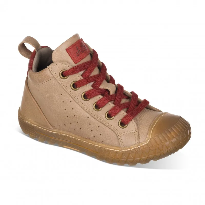Botin de cordones en piel