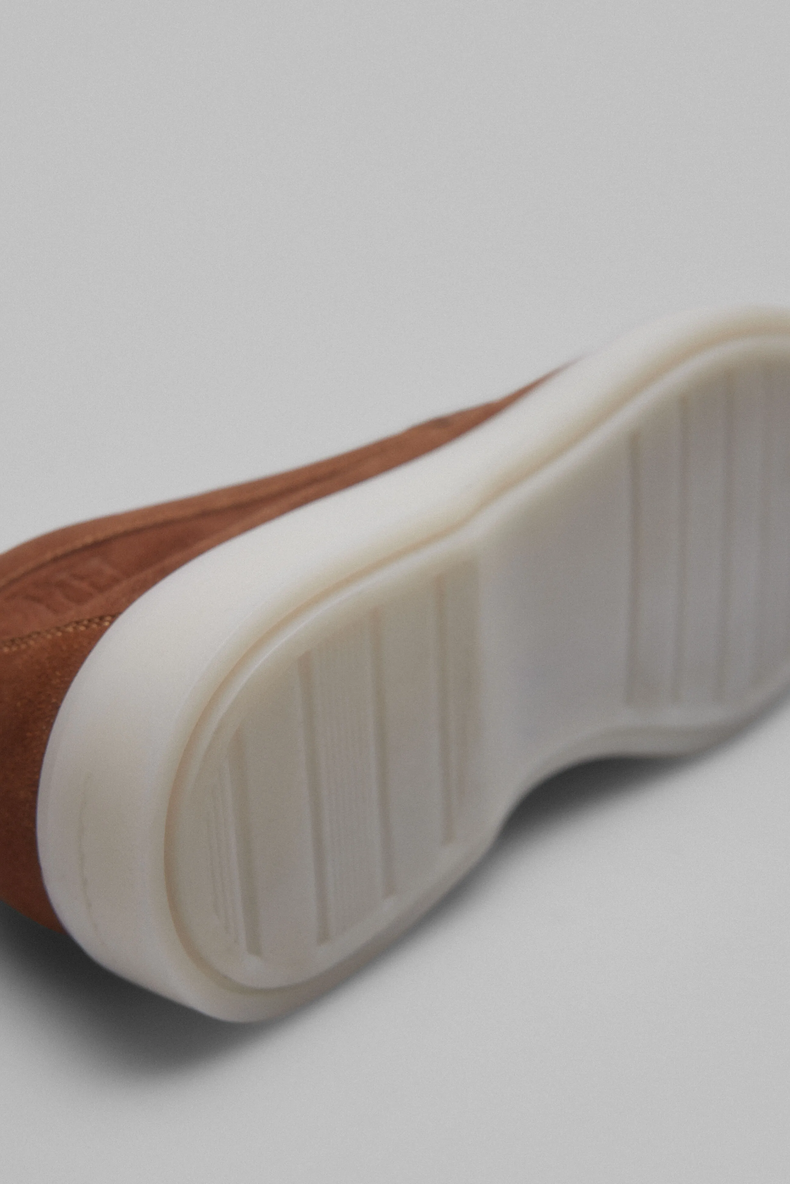 Casual leather loafer