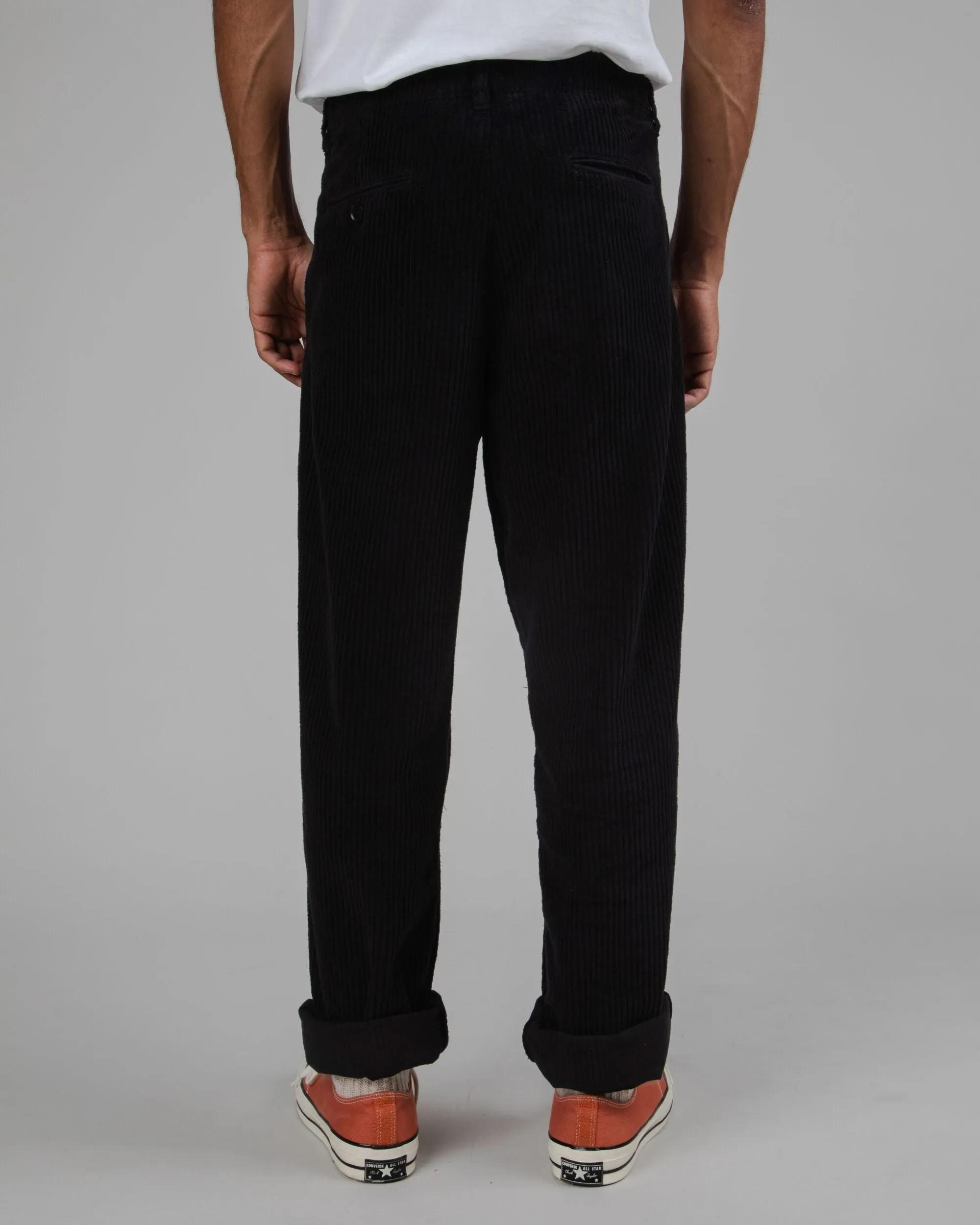 Corduroy Pleated Chino Black