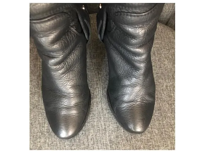 Céline Botas Negro 