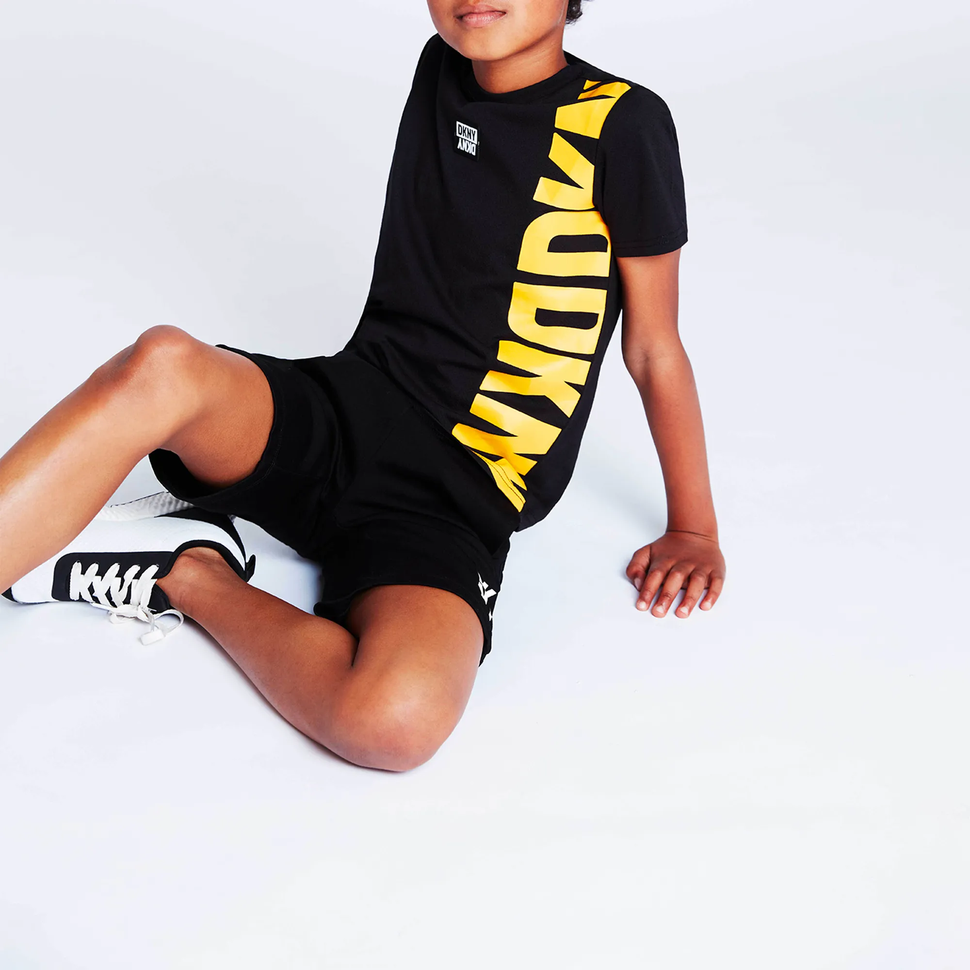 DKNY Pantalón corto unisex