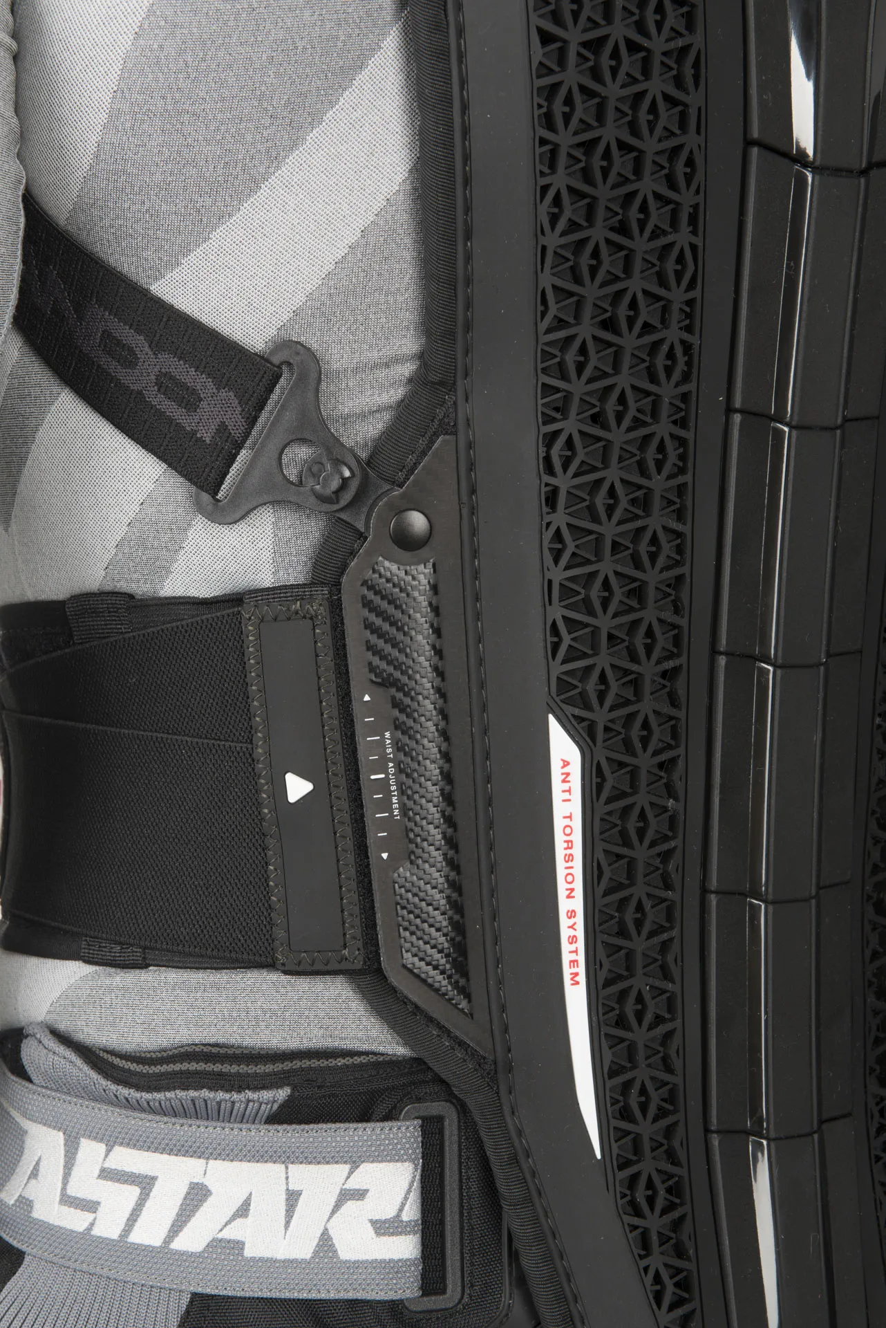 Espaldera Zandonà Hybrid Pro x8 Negra