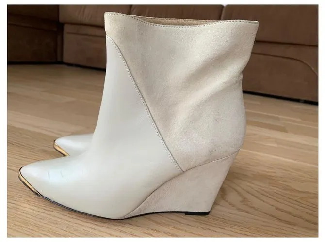 Gestuz Botines Crudo 