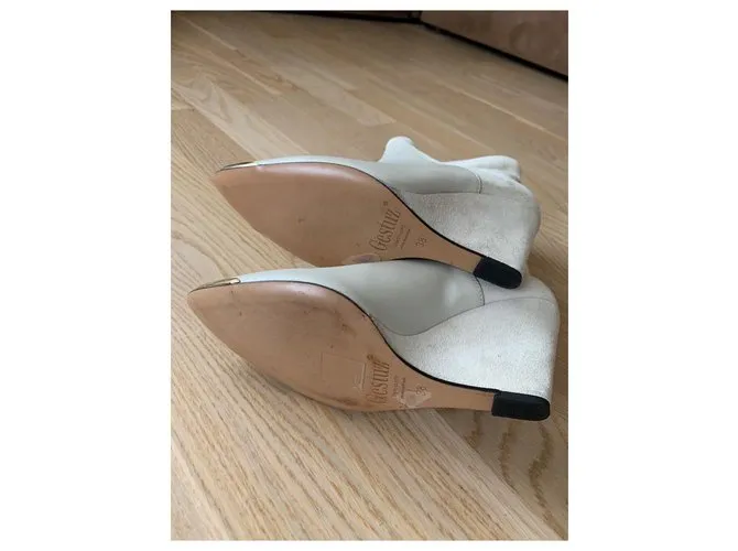 Gestuz Botines Crudo 