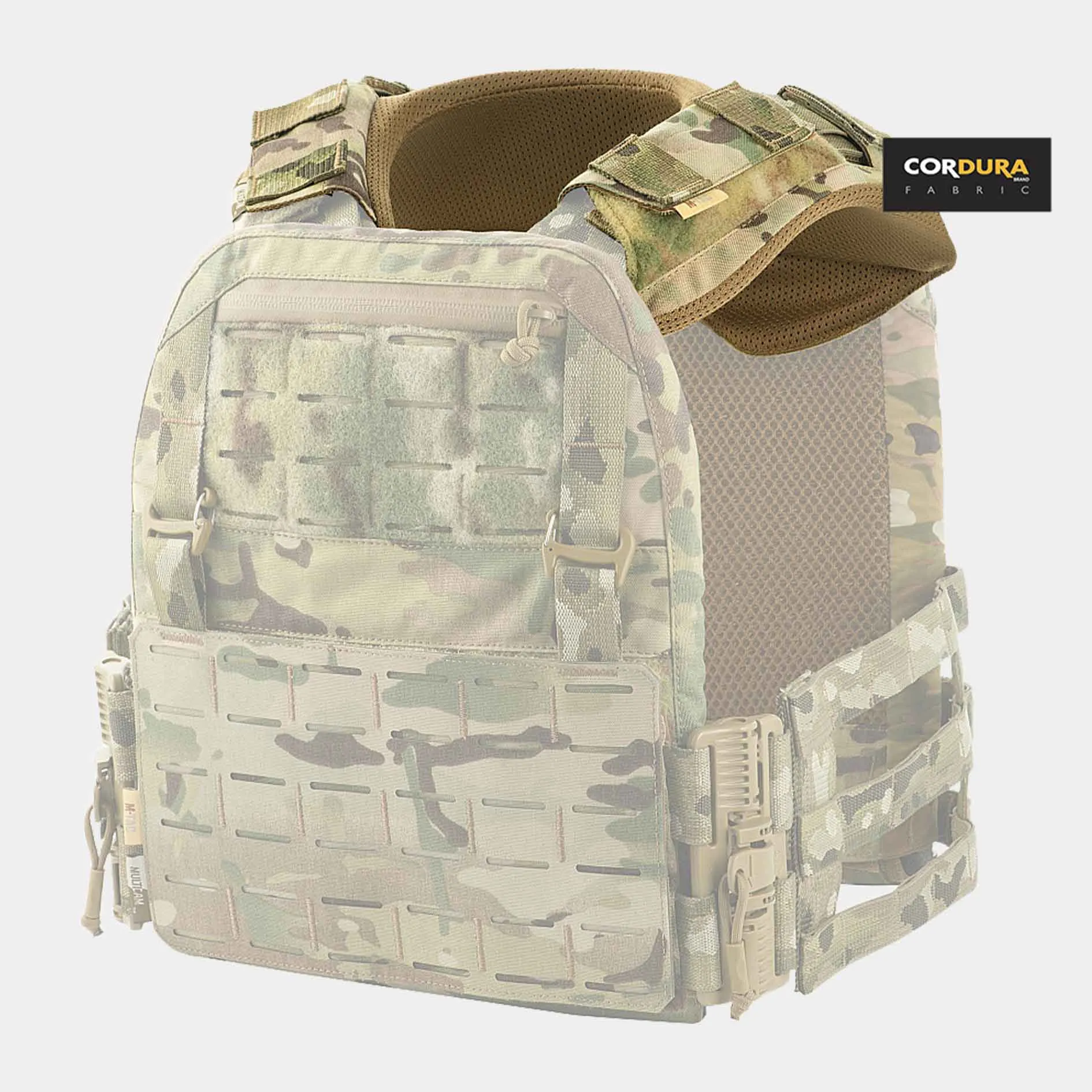 HOMBRERAS PARA PORTAPLACAS CUIRASS QRS  MTAC
