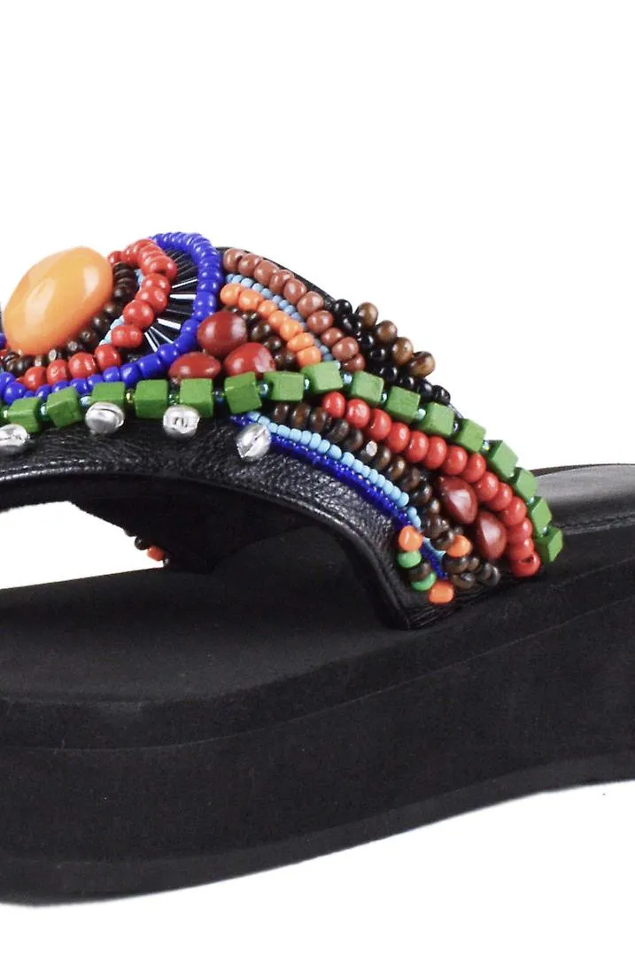 LMS negro cuña Flip Flop con pedrería multicolor