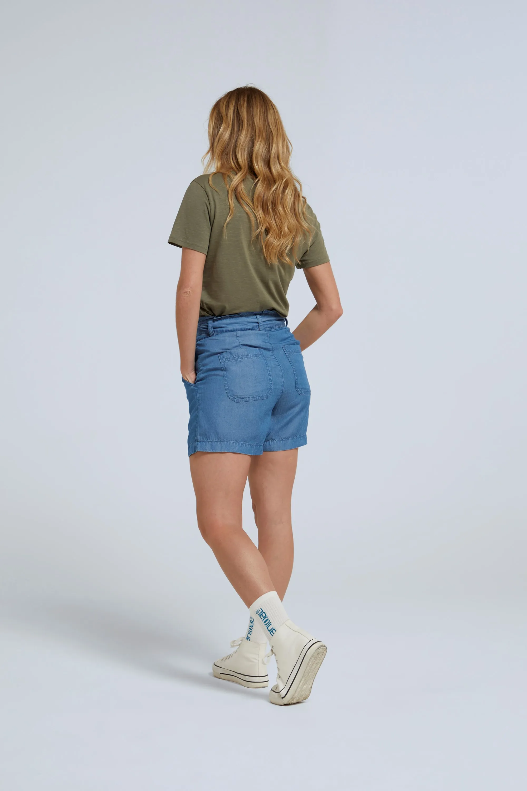Loren pantalón corto tipo paper bag para mujer