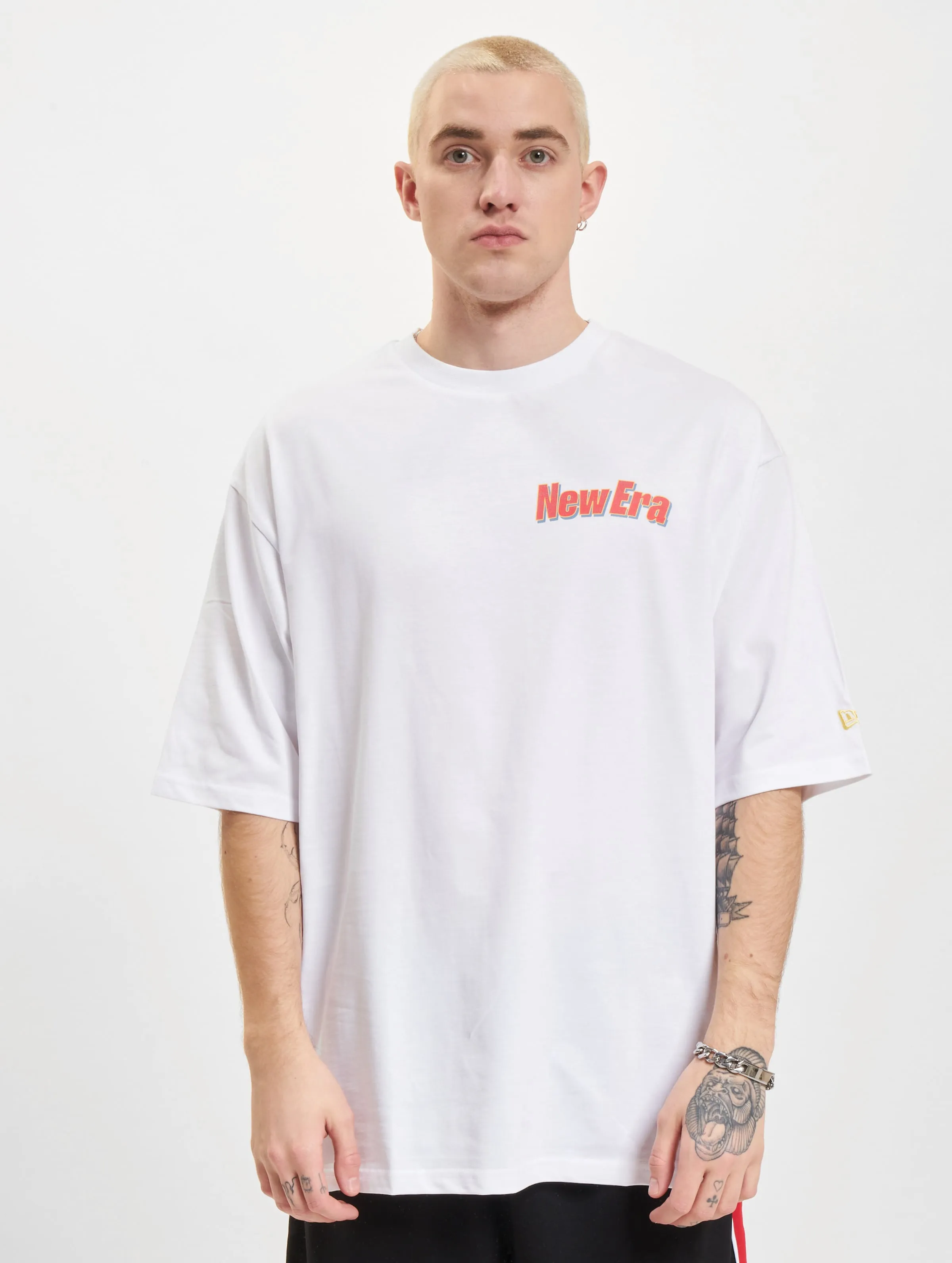 New Era Character Graphic Oversized
