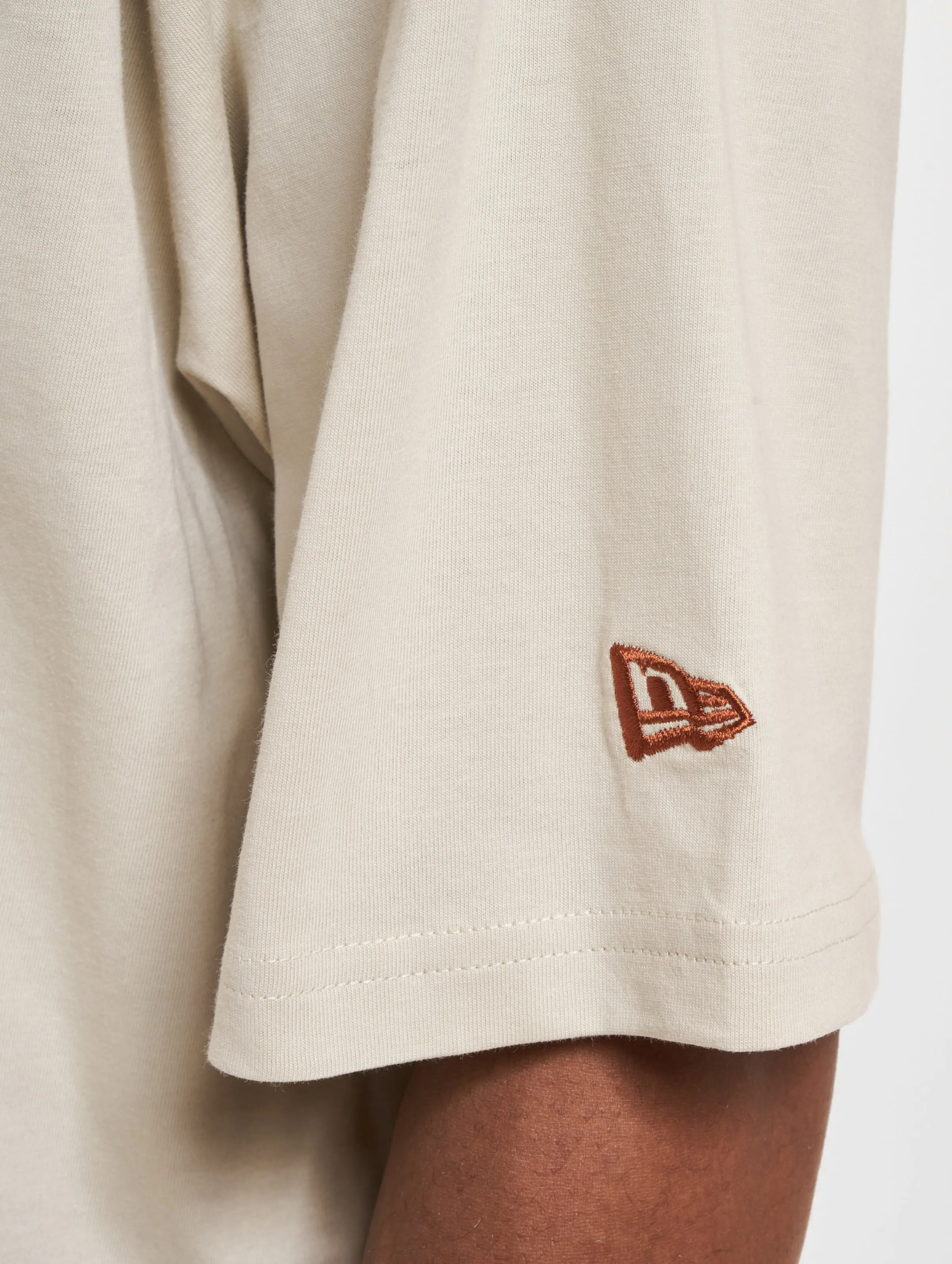 New Era League Essential Lc Oversized