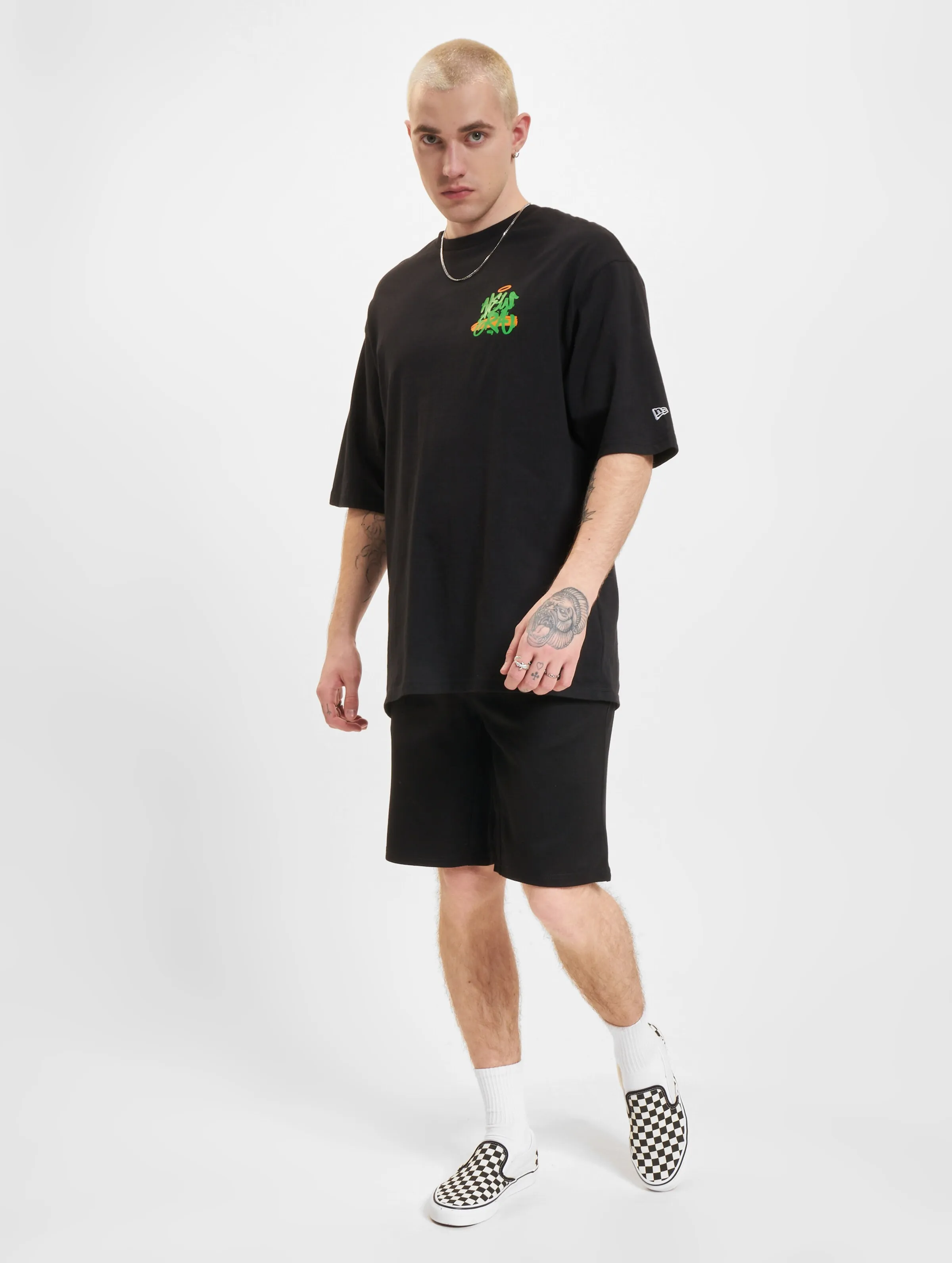 New Era Spray Graphic Oversized