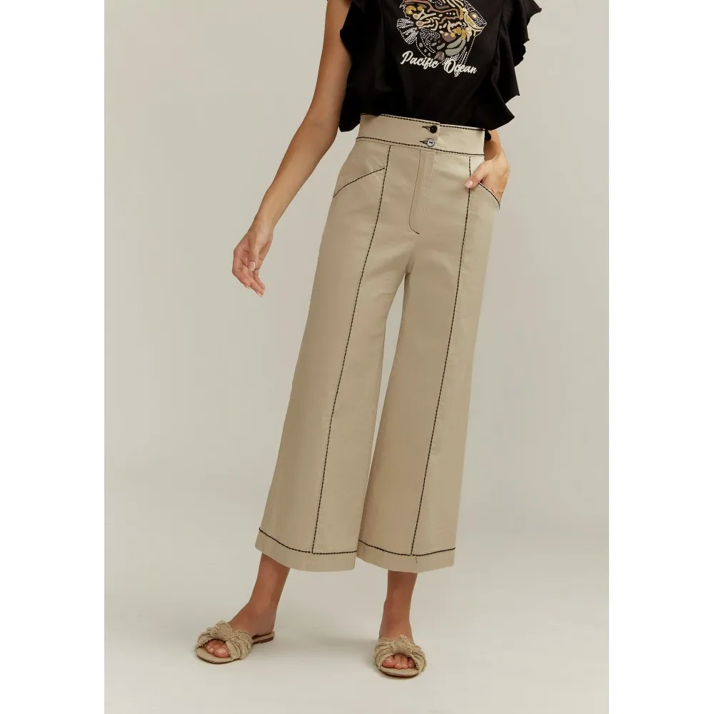 Pantalón ALBA CONDE cropped beige