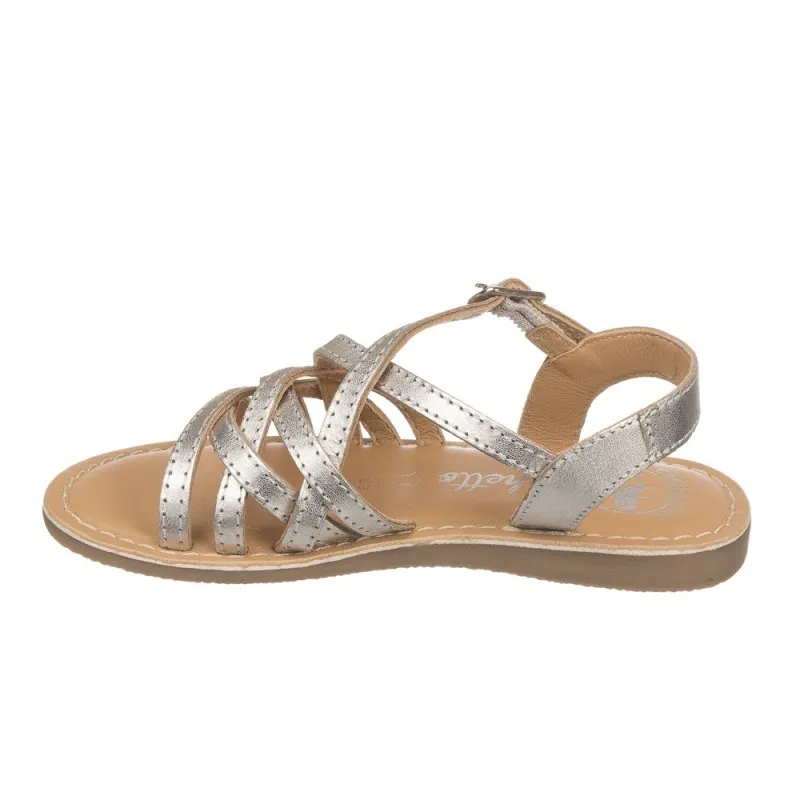 Sandalia con tiras en piel