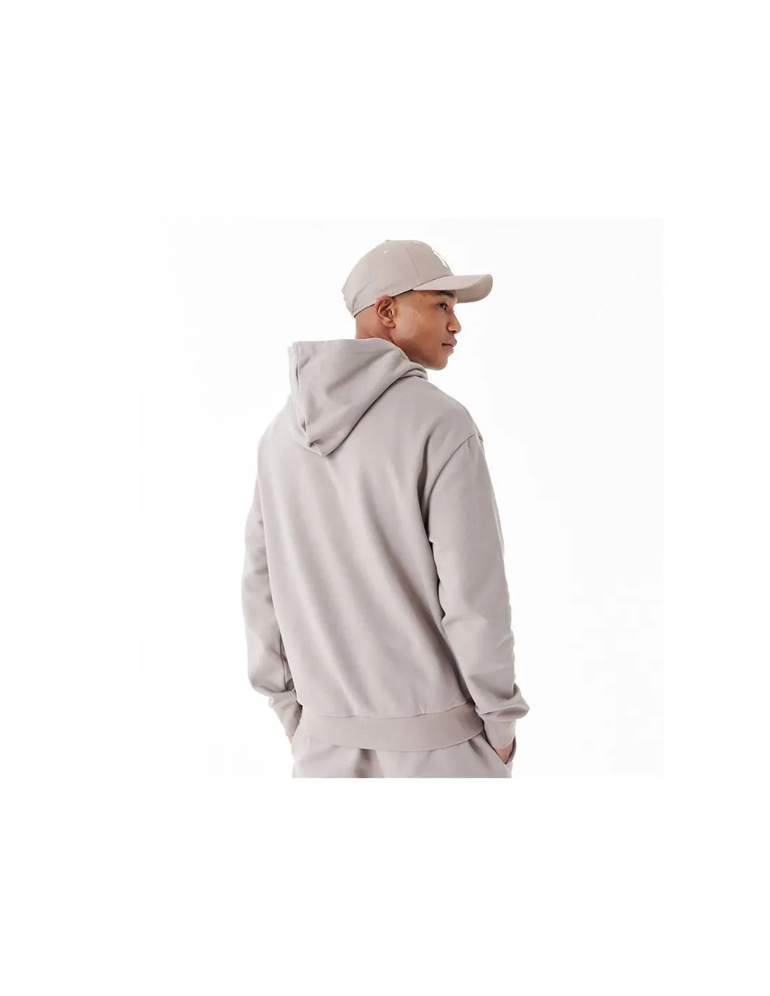 Sudadera New Era League Essential  Oversized New York Yankees Beige