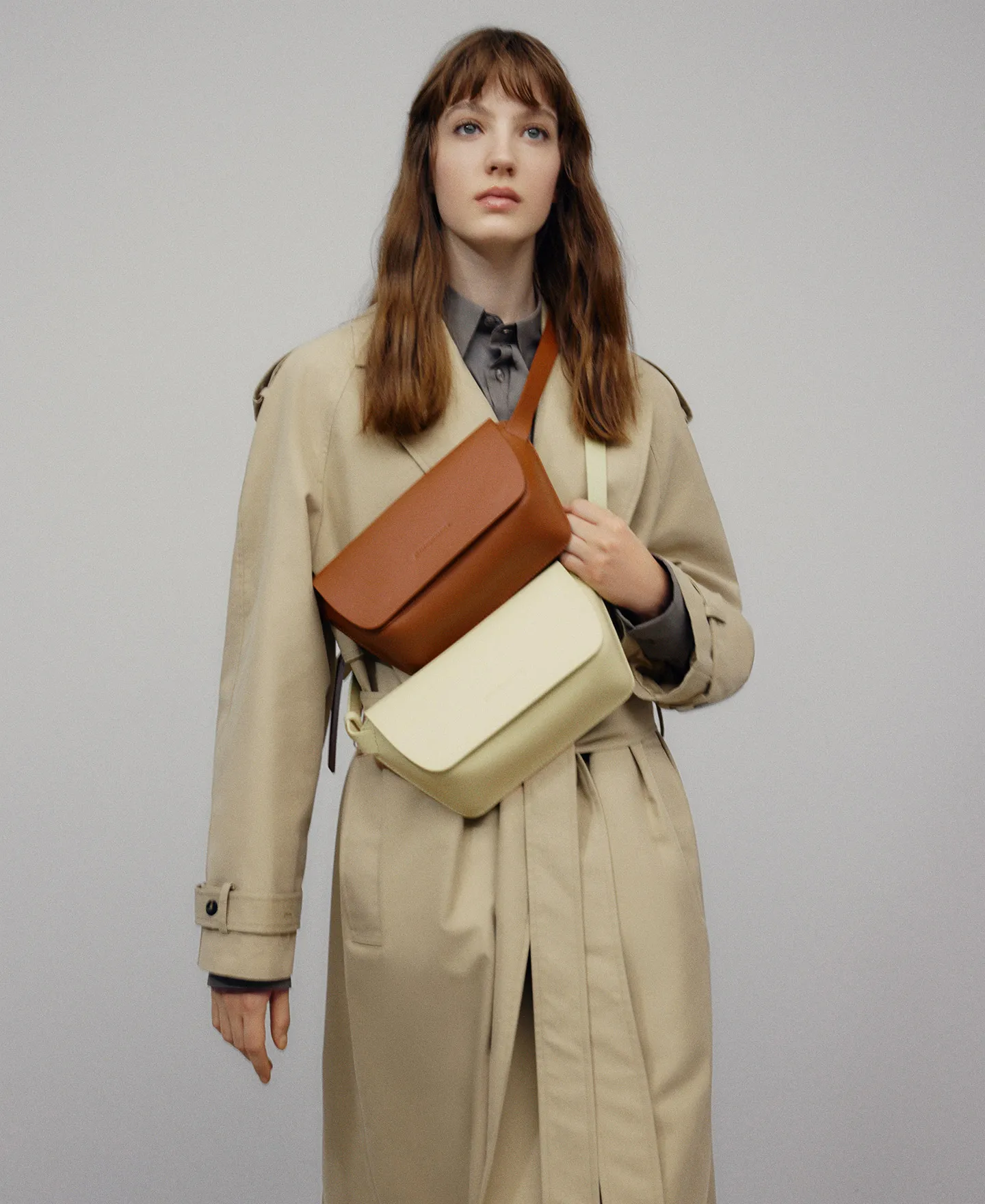 Yellow leather fanny pack woman