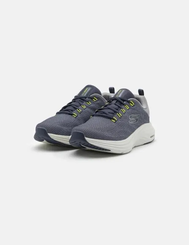 ZAPATILLA SKECHERS VAPOR FOAMVARIEN EN GRIS PARA HOMBRE