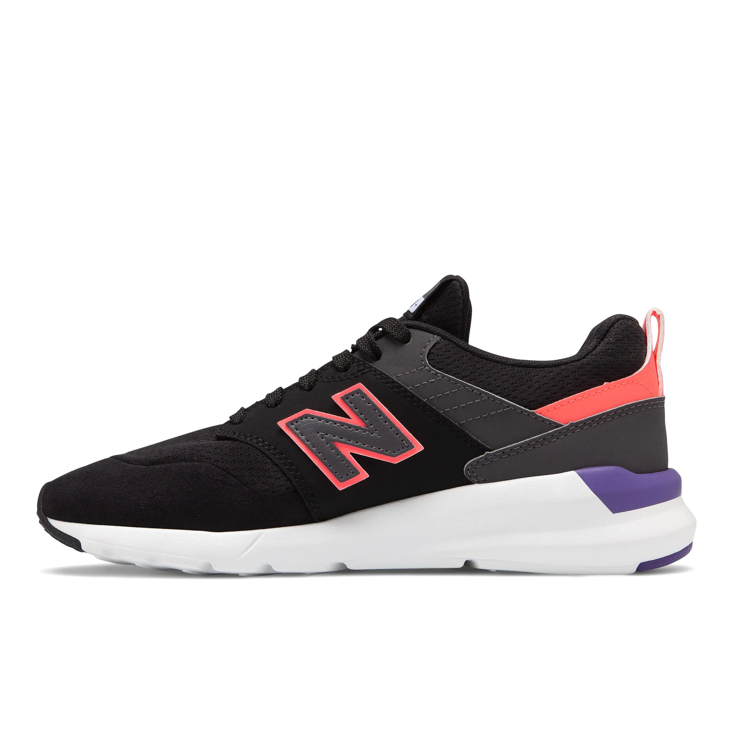 Zapatillas Urbanas Mujer New Balance 009 Negro