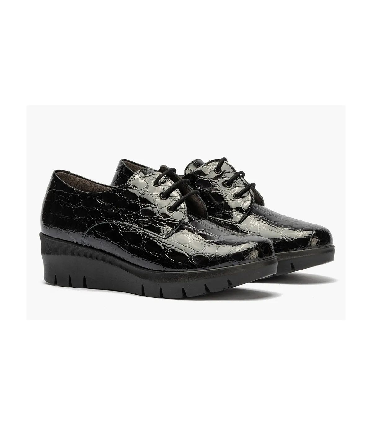 Zapato con plataforma para mujer en color negro